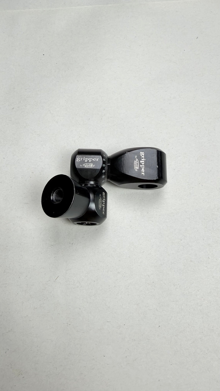 Older AAE adjustable side rod mount, not quick disconnect