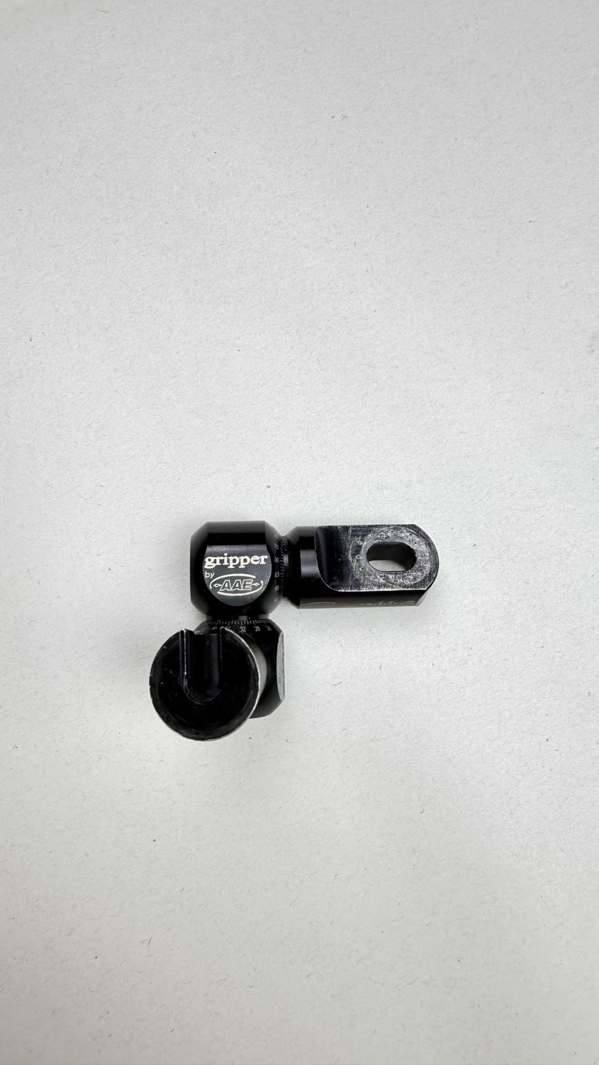 AAE Gripper quick disconnect side rod mount